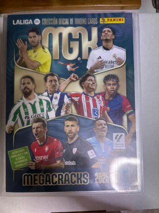 Álbum Megacracks 25/26 Completo