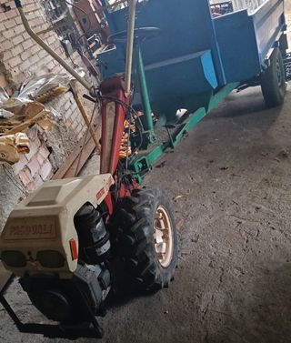 Motocultor Pasquali con remolque