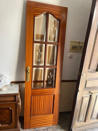 Puertas de madera con cristal