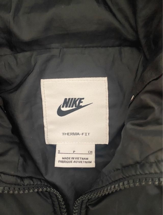 Abrigo Nike Therma-fit Mujer Negro