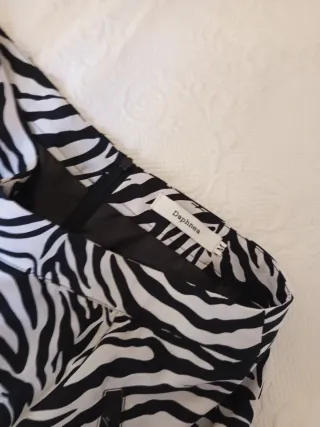 Minifalda animal print talla M