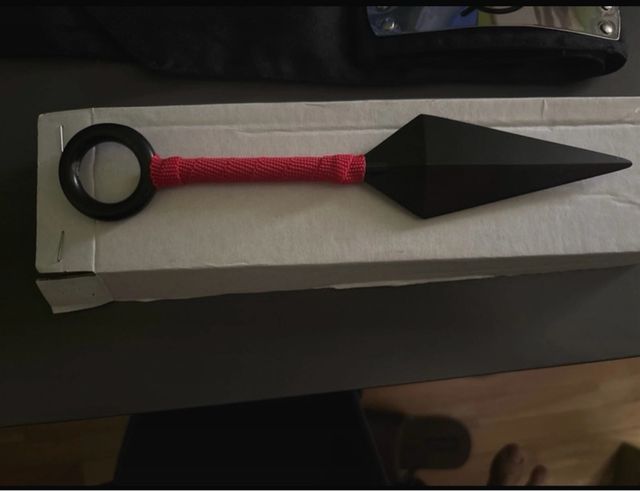 Kunai e fascia per fronte di naruto
