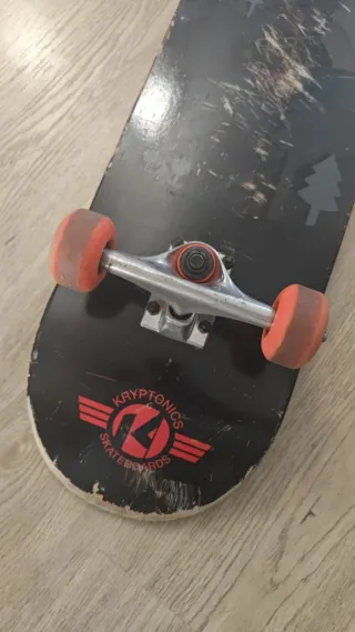 Skate Kryptonics