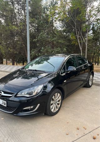 Opel Astra 2015