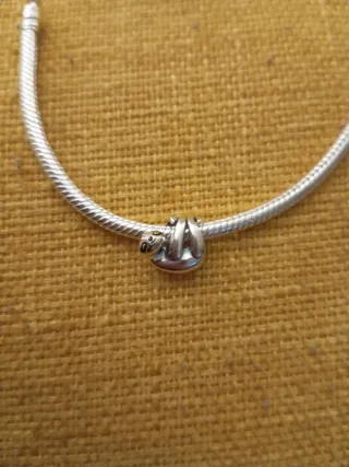 Charm Oso Perezoso Plata