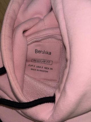 Sudadera rosa con cordones