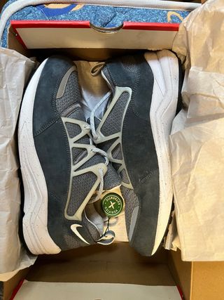 Nike Air Huarache Light x Footpatrol Gris