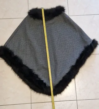 Poncho elegante con pelo Fashon tg U
