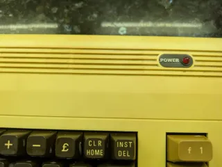 Commodore VIC 20 Ordenador Clásico