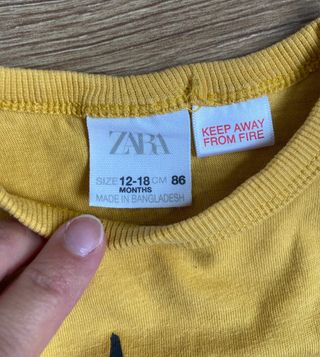 Conjunto Zara bebé camiseta y pantalón