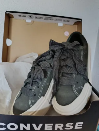 Zapatillas Converse Verdes y Blancas