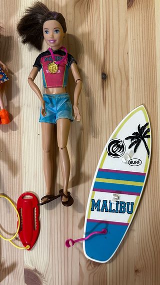 Muñecos Barbie y Ken Malibu