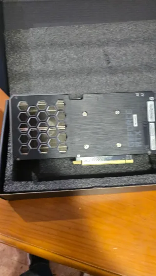 Tarjeta Gráfica PNY GeForce RTX 3060 12GB Epic-x 
