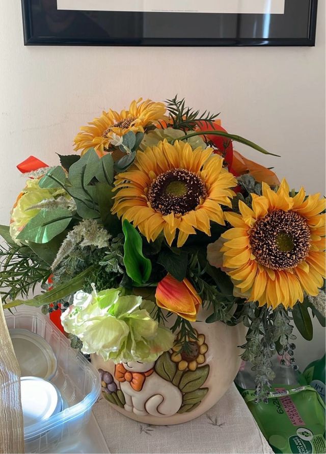 Vaso decorativo con fiori