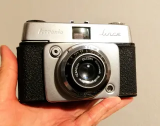 Macchina fotografica vintage Ferrania Lince 1959