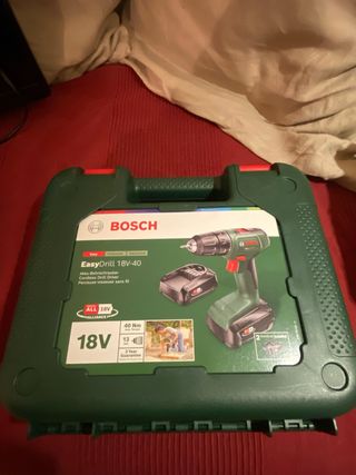 Taladro Bosch EasyDrill 18V-40