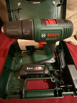 Taladro Bosch EasyDrill 18V-40
