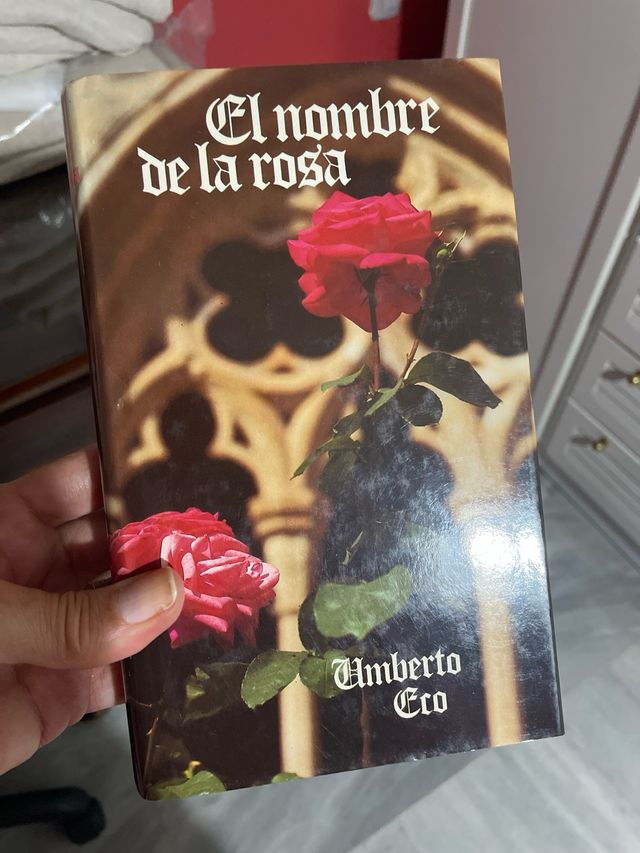 El Nombre De La Rosa