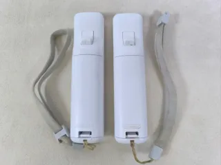 Mandos Wii Nintendo (2 unidades).