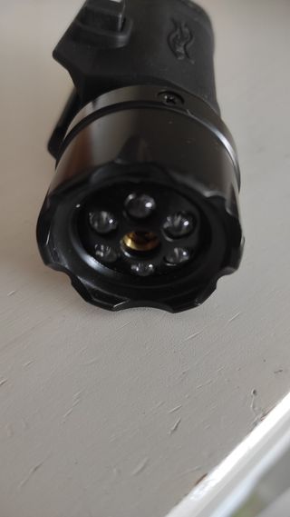 Linterna LED y Láser Walther para Rail