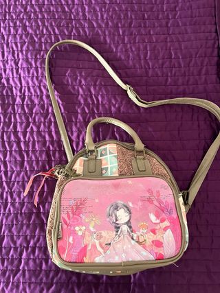 Bolso multicolor con estampado de niña