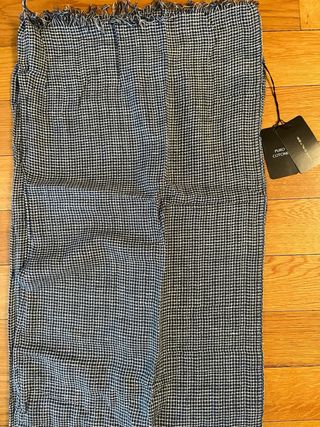 Sciarpa a quadretti blu e bianchi