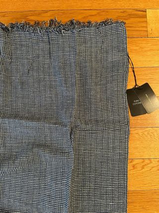 Sciarpa a quadretti blu e bianchi