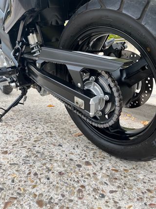 Suzuki V-Strom 650 Negra