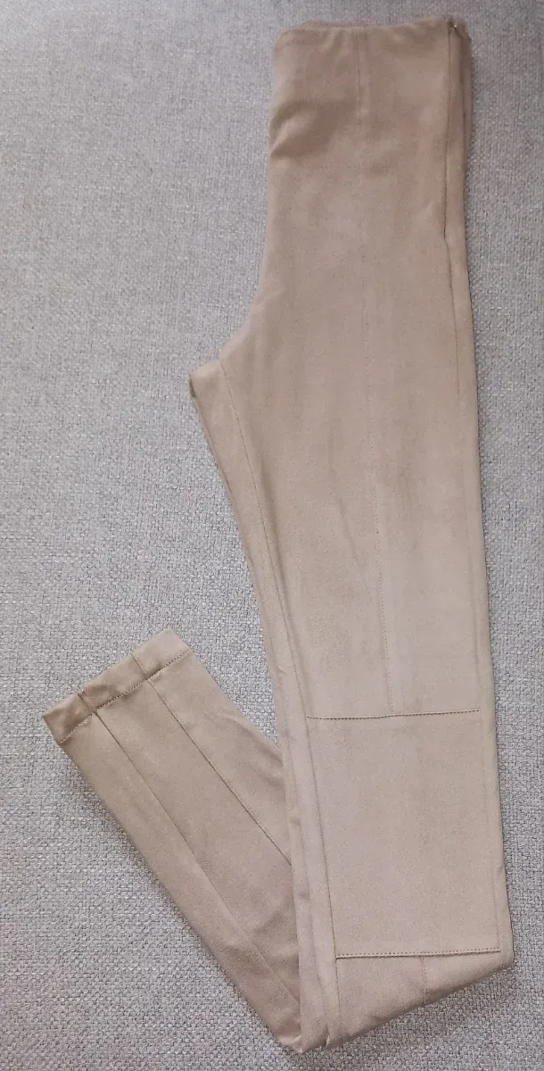 Conjunto Bershka flecos