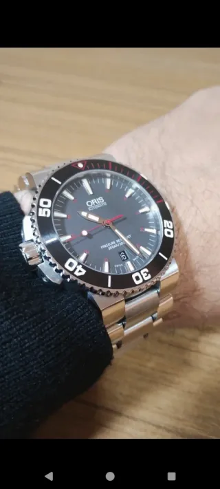Reloj Oris Aquis Red Sea Automático