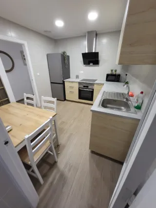 Habitación con balcón Altabix Elche SoloPofesores