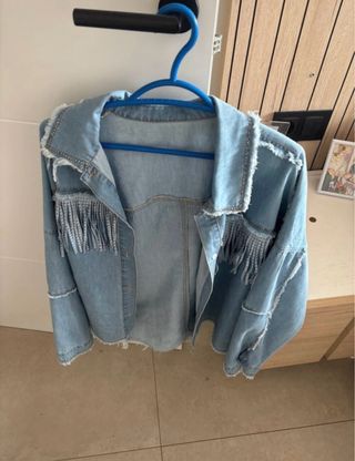 Camisa vaquera con flecos