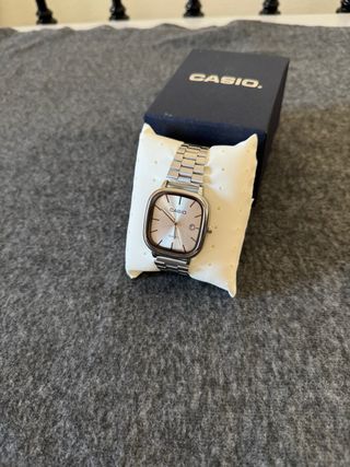 Reloj Casio Plateado entero