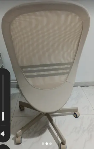 Silla Flintan beige +Escritorio Torald blanco