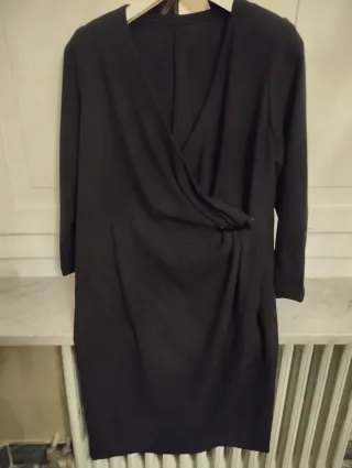 Vestito nero in lana pettinata