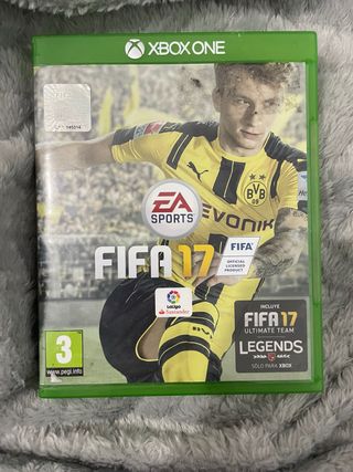 Pacchetto 3 giochi per Xbox One FIFA 17, 18 e 19