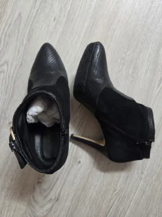 Botines Menbur Ante Negro Talla 39