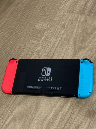 Nintendo Switch Azul y Rojo