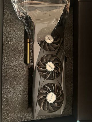 Gigabyte RTX 3060 Ti GAMING OC 8G Tarjeta Gráfica