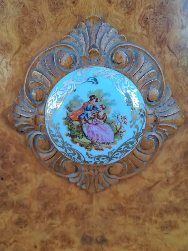 Aparador Mariano Garcia.