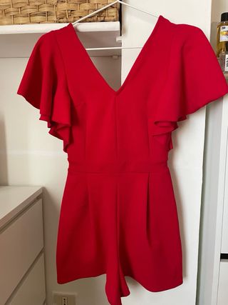 Mono Bershka rojo volantes