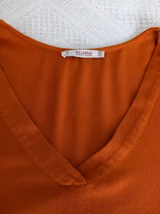 Camisa color mostaza de manga larga