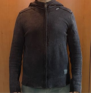 Chaqueta Calvin Klein gris con capucha