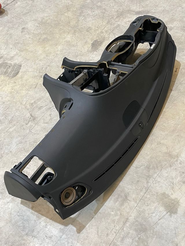 Salpicadero negro SAAB 9-3