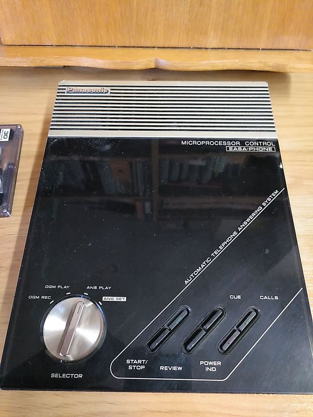 Contestadores automáticos Panasonic con accesorios