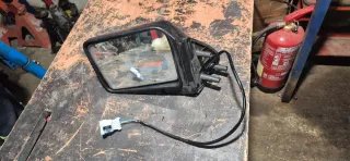 Retrovisor Nissan Terrano 1