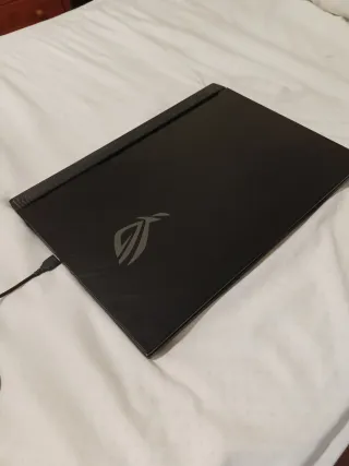 Asus ROG Strix G731GW Portátil Negro