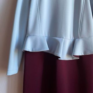 Abito color block neoprene azzurro burgundy