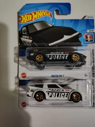 Hot Wheels Mazda RX-7 Police Set
