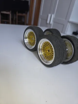 Ruedas RC 12mm Hexágono 65x27mm